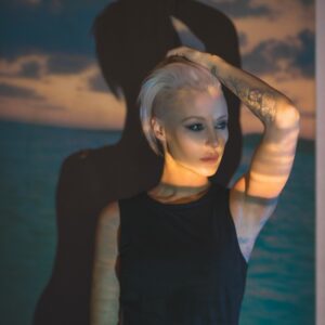 EXCLUSIVE INTERVIEW! EMMA HEWITT TALKS ABOUT HER NEW ALBUM, SONGWRITING AND MUSIC PRODUCTION